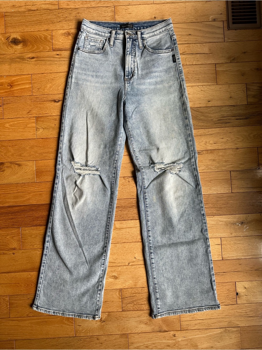Silver Jeans Highly Desirable Trouser Size 27